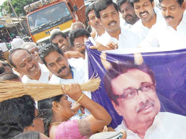 போராட்டங்கள்...