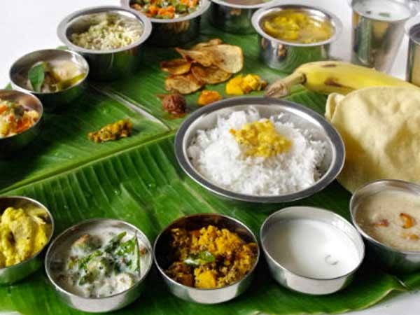 தலை வாழை விருந்து: