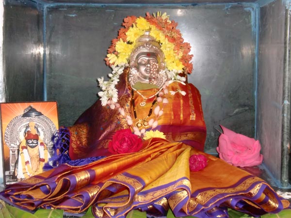 அமைதியும் மகிழ்ச்சியும்