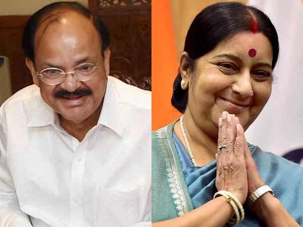 Rakshabandhan: Sushma Swaraj ties rakhi to Venkaiah Naidu Rakshabandhan: Sushma Swaraj ties rakhi to Venkaiah Naidu