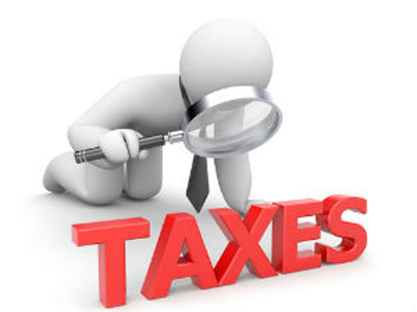 Black money: Upto Rs 15 lakh award for information against tax defaulters Black money: Upto Rs 15 lakh award for information against tax defaulters