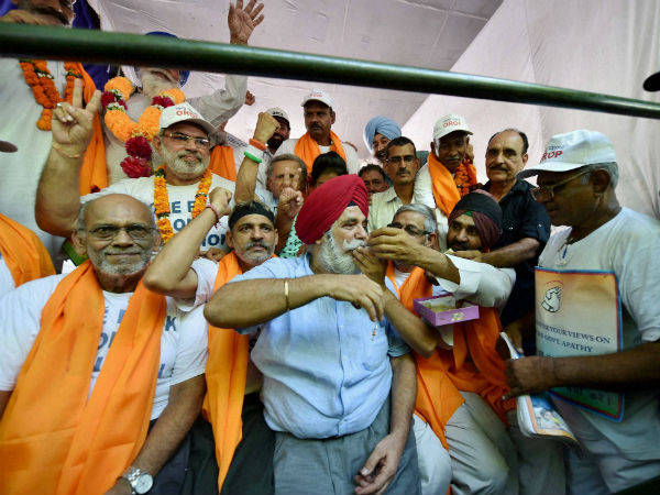 PM Clears Air on OROP. Hunger Strike Over But Stir On PM Clears Air on OROP. Hunger Strike Over But Stir On