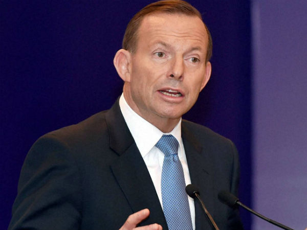 Australia ready to take more refugees from Syria, Tony Abbott says Australia ready to take more refugees from Syria, Tony Abbott says