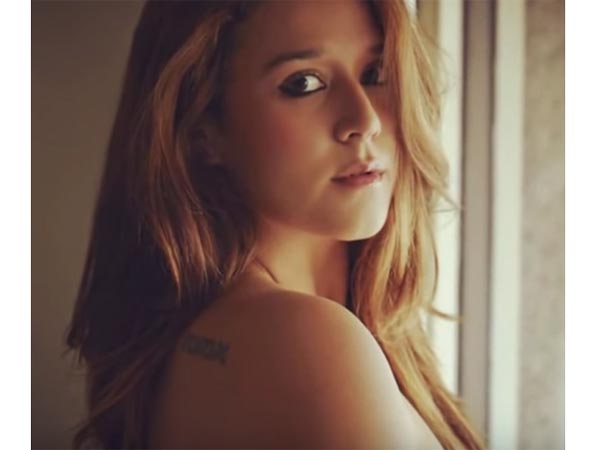 Jackie Shroff’s daughter Krishna posts topless pictures! Jackie Shroff’s daughter Krishna posts topless pictures!