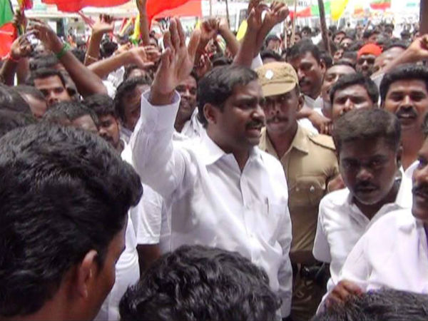 கருணை அடிப்படையில்