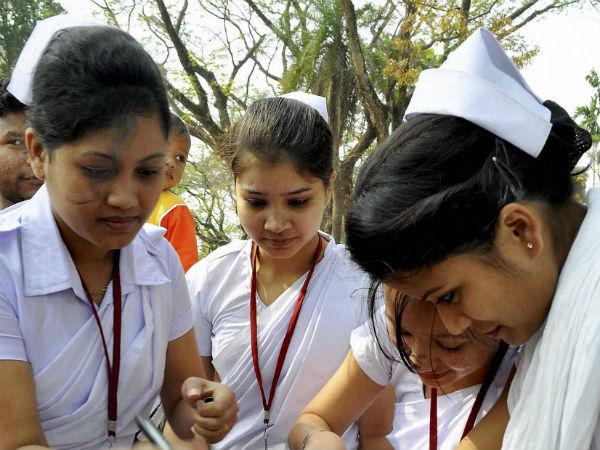 சவுதியில் சிக்கித் தவிக்கும் 50 கேரள நர்ஸுகள் நாடு திரும்ப துடிப்பு