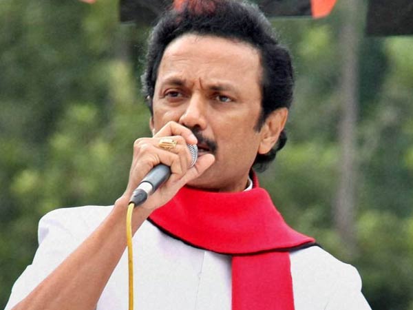 மறைத்து விட்டார்