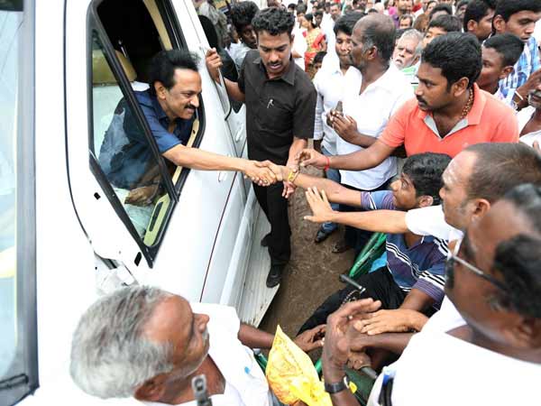 பரமக்குடியில் குறை கேட்பு
