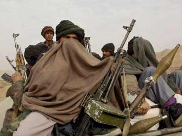 Pakistan gives dossier to UN which alleges India spreading terror on their soil Pakistan gives dossier to UN which alleges India spreading terror on their soil