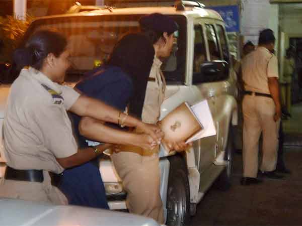 நீதிமன்றத்தில் மனு...