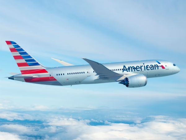 Boston-bound airline pilot dies; co-pilot lands safely in NY Boston-bound airline pilot dies; co-pilot lands safely in NY