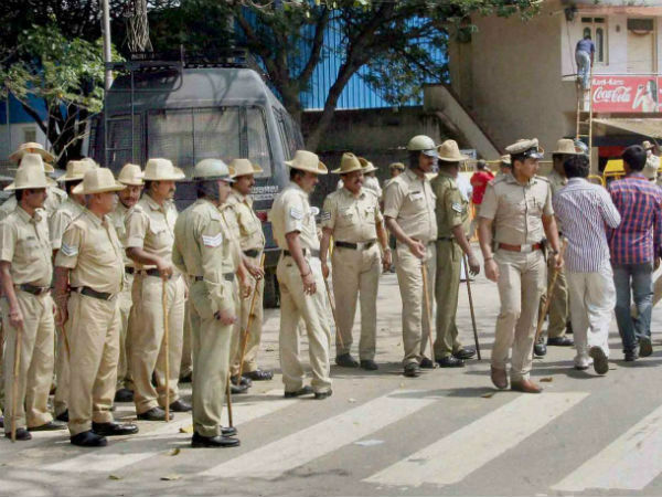 Wake up Madiwala police- The streets are not safe Wake up Madiwala police- The streets are not safe