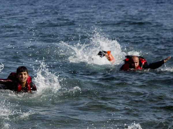 Bodies of 40 migrants wash ashore in Libya Bodies of 40 migrants wash ashore in Libya
