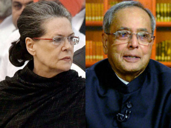Growing Intolerance: Sonia and Rahul Gandhi to meet President to express concern Growing Intolerance: Sonia and Rahul Gandhi to meet President to express concern