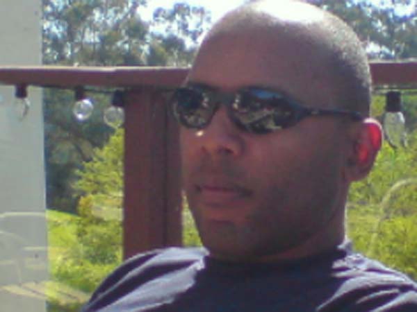 A African- American Engineer resigned from Twitter due to racial discrimination A African- American Engineer resigned from Twitter due to racial discrimination