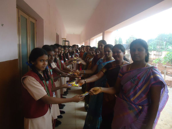 Children's day celebrated in Karaikudi school Children's day celebrated in Karaikudi school