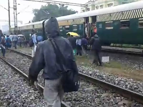 ரயில் நேரம் மாற்றம்