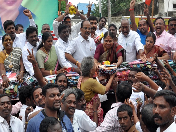 flood Relief aid given by minister valarmathi flood Relief aid given by minister valarmathi