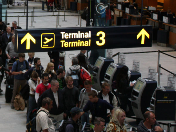 Copenhagen air terminal briefly evacuated over suspicious bag Copenhagen air terminal briefly evacuated over suspicious bag