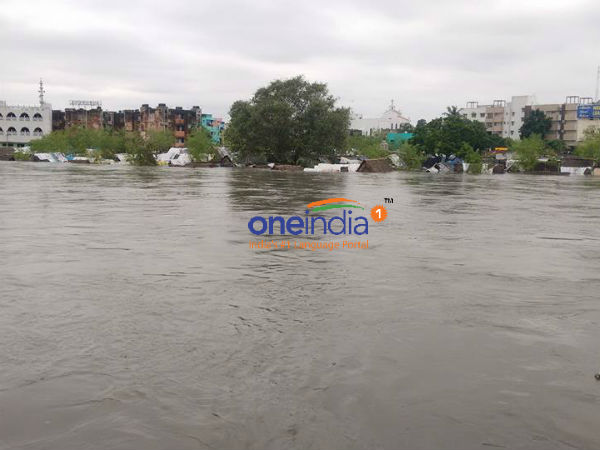 பள்ளிக்கரணையிலும் இதே கதைதான்
