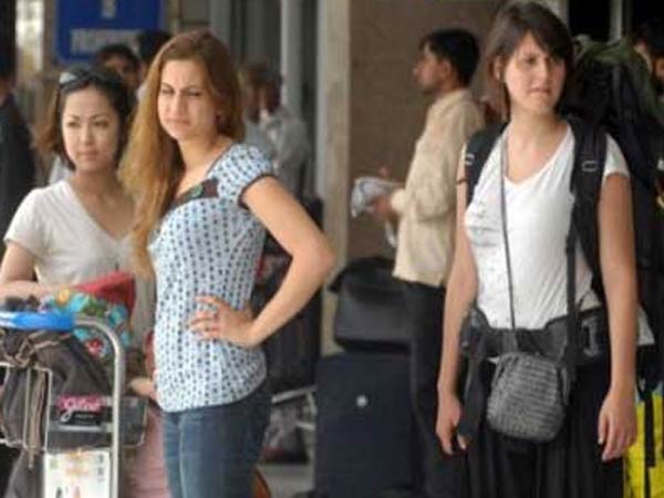 US issues worldwide travel alert over terror threats US issues worldwide travel alert over terror threats