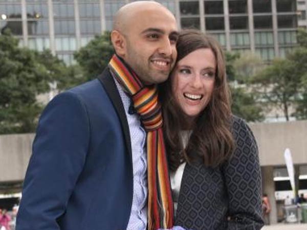 Canadian couples donates $17,500 to Syriyan refugies Canadian couples donates $17,500 to Syriyan refugies