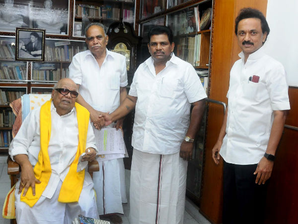 Anitha Radha krishnan joined in DMK again Anitha Radha krishnan joined in DMK again