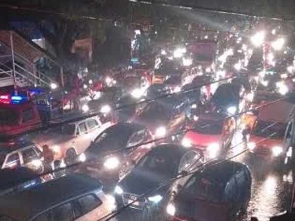 You can also reduce the traffic jam during these rainy days You can also reduce the traffic jam during these rainy days