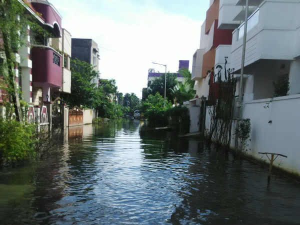 Emergency control rooms opens across the Chennai Emergency control rooms opens across the Chennai