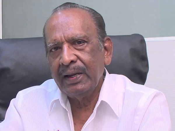Director Mahendran stranded in flood Director Mahendran stranded in flood