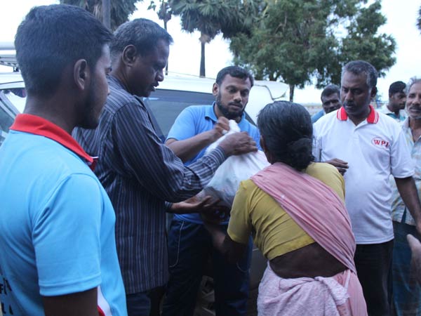கோவையில் இருந்து கடலூரில் நிவாரணம்