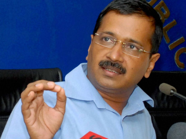 When Modi cudn't handle me politically, he resorts to this cowardice : Arvind Kejriwal When Modi cudn't handle me politically, he resorts to this cowardice : Arvind Kejriwal