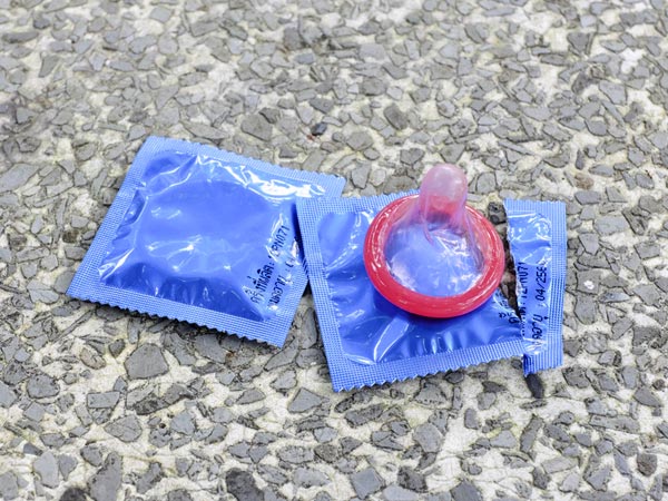 Super Condom created by researcher, works even after it breaks Super Condom created by researcher, works even after it breaks