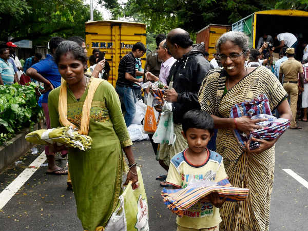 அரசு ஊழியர்கள்
