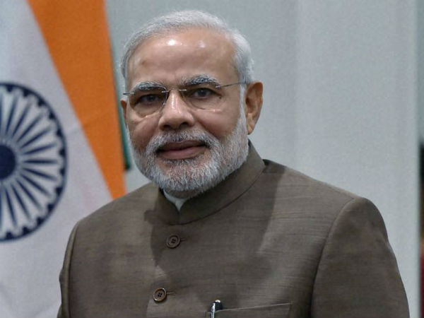 Shiv sena slams Modi's Pak Visit Shiv sena slams Modi's Pak Visit