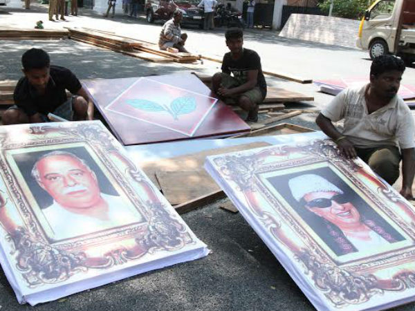 AIADMK meet: HC dismisses appeals AIADMK meet: HC dismisses appeals