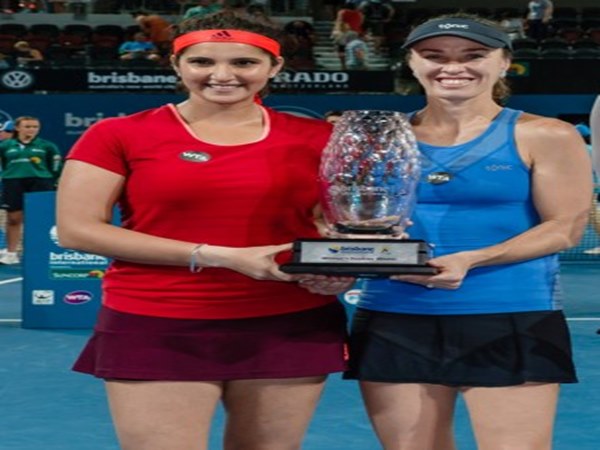 Sania Mirza-Martina Hingis Wins Brisbane International Title Sania Mirza-Martina Hingis Wins Brisbane International Title