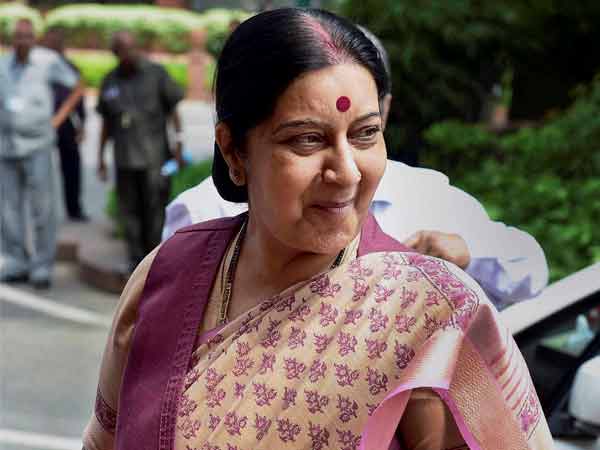 Aadhaar card for NRIs: Sushma Swaraj Aadhaar card for NRIs: Sushma Swaraj