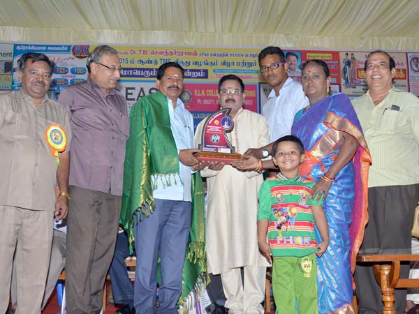 TMS award for astrologer Subramanian TMS award for astrologer Subramanian