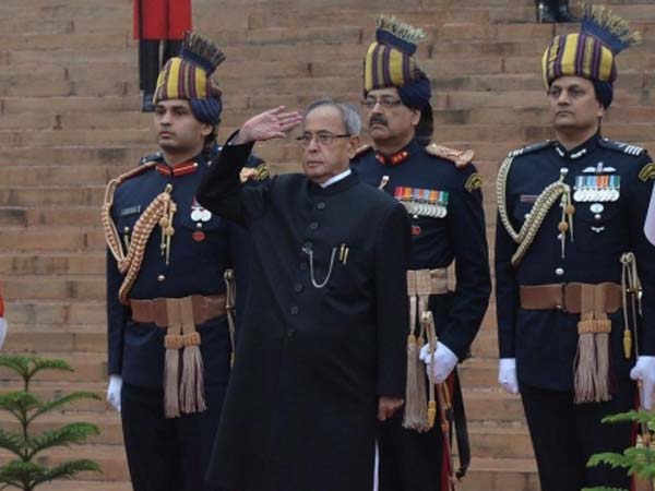 President hoists National Flag at Rajpath President hoists National Flag at Rajpath