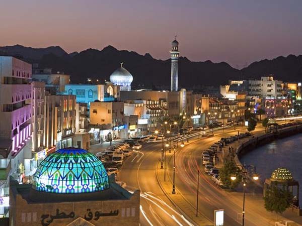 Oman cuts expat bosses as oil austerity hits Oman cuts expat bosses as oil austerity hits