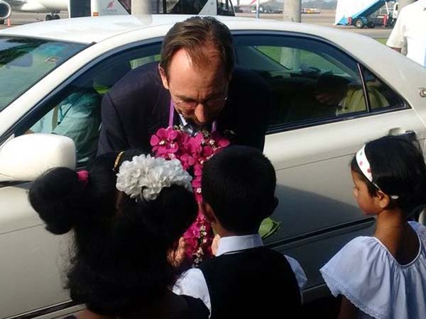 UNHRC Zeid arrives in Srilanka UNHRC Zeid arrives in Srilanka