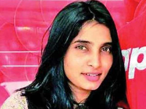 Cops solve mystery of headless body, arrest husband and actor Cops solve mystery of headless body, arrest husband and actor