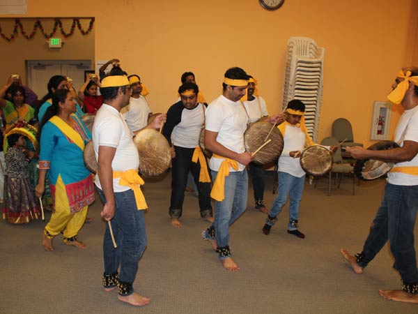 Seattle Tamils celebrate Thai Poosam with Parai music Seattle Tamils celebrate Thai Poosam with Parai music