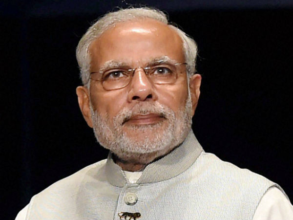Narendra Modi visited Lance Naik Hanamanthappa Narendra Modi visited Lance Naik Hanamanthappa