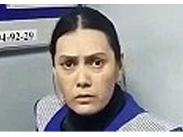 Moscow 'woman in black' severed child's head with kitchen knife; husband's infidelity 'made her mad' Moscow 'woman in black' severed child's head with kitchen knife; husband's infidelity 'made her mad'
