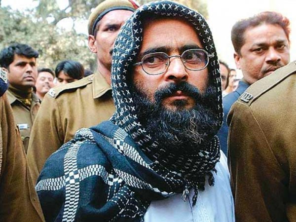 Ex-SC judge raises doubts over handling of Afzal Guru execution Ex-SC judge raises doubts over handling of Afzal Guru execution