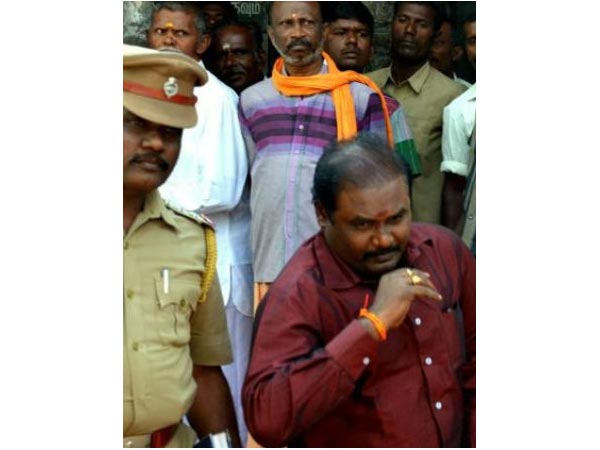 Twin murder tension creates in Tuticorin Twin murder tension creates in Tuticorin