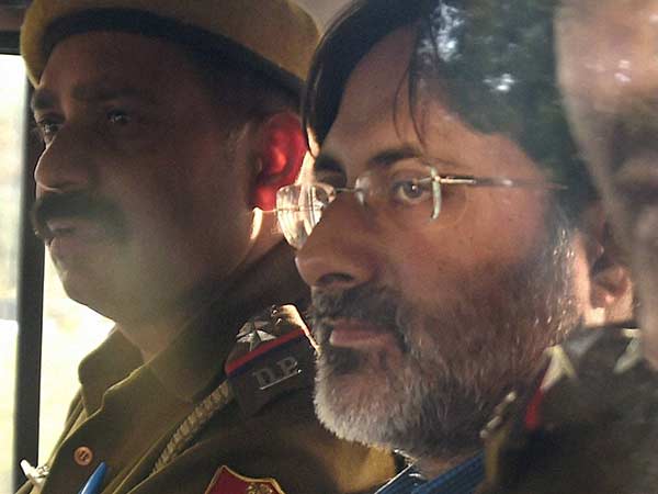 Sedition case: SAR Geelani gets bail Sedition case: SAR Geelani gets bail