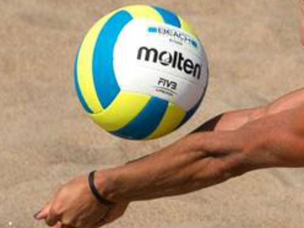 China teen volleyball player leaves newborn in bushes China teen volleyball player leaves newborn in bushes